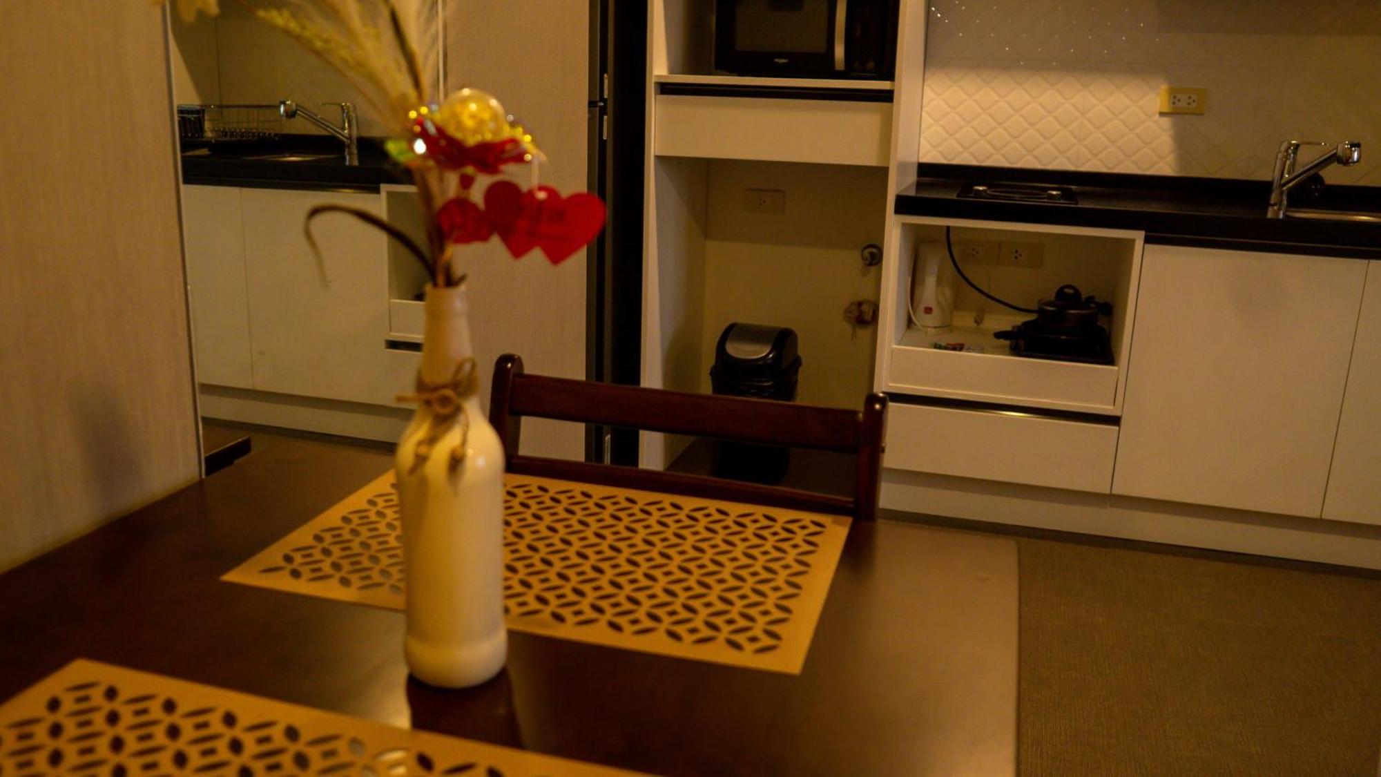 Smart Condominium Bldg, Cagayan De Oro City Buitenkant foto